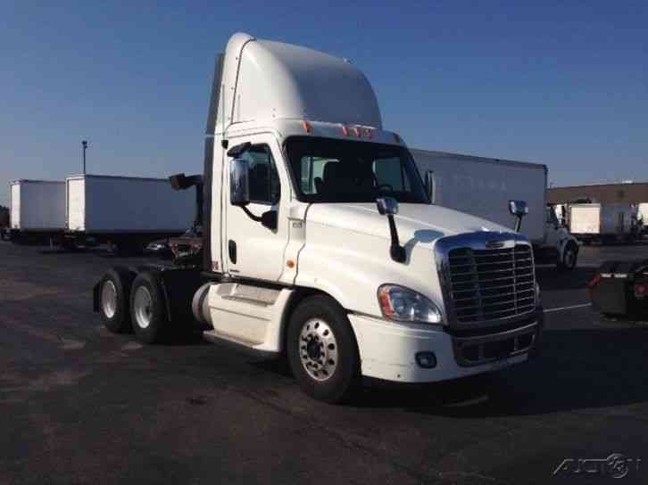 Freightliner CA12564DC - CASCADIA (2009)