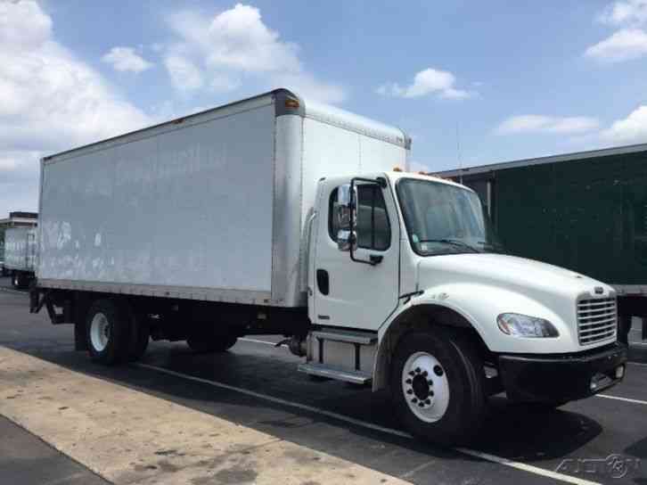 Freightliner BUSINESS CLASS M2 106 (2010)