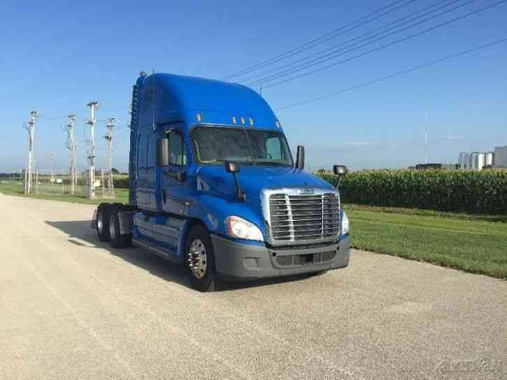 Freightliner CA12564DC - CASCADIA (2011)