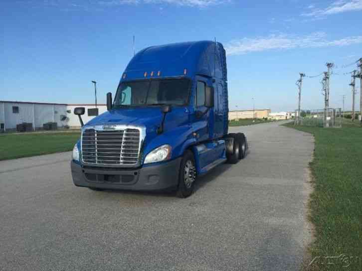 Freightliner CA12564DC - CASCADIA (2011)