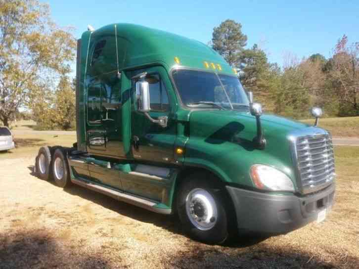 Freightliner CA12564DC - CASCADIA (2011)