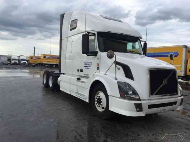 Volvo VNL64T670 (2011)