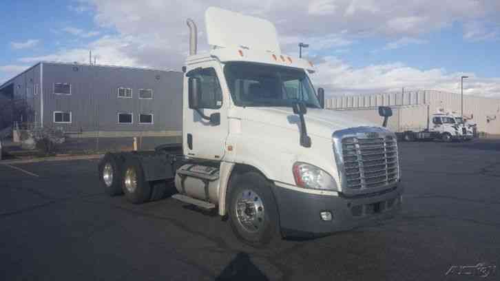 Freightliner CA12564DC - CASCADIA (2011)