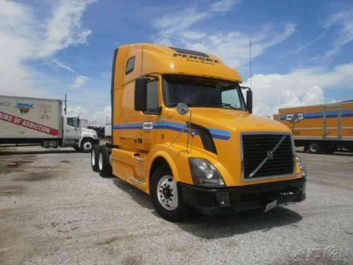 Volvo VNL64T670 (2011)