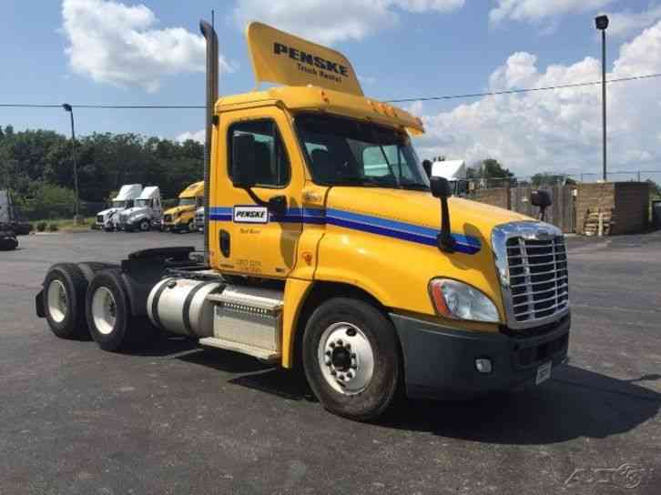 Freightliner CA12564DC - CASCADIA (2011)