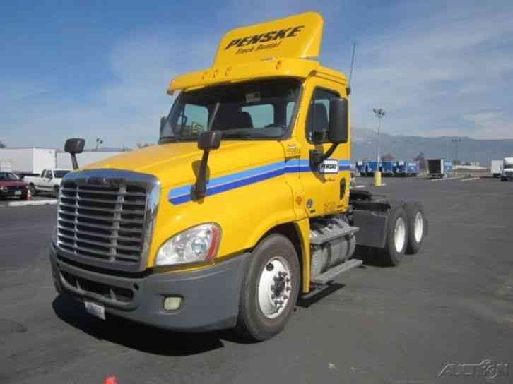 Freightliner CA12564DC - CASCADIA (2011)