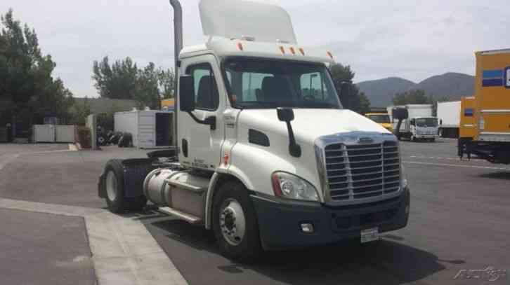 Freightliner CA11342DC - CASCADIA (2011)