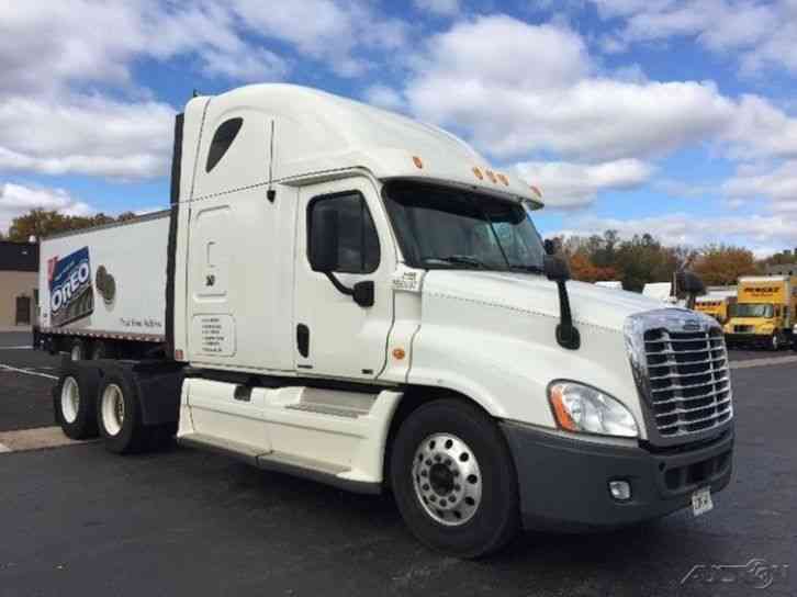 Freightliner CA12564DC - CASCADIA (2011)