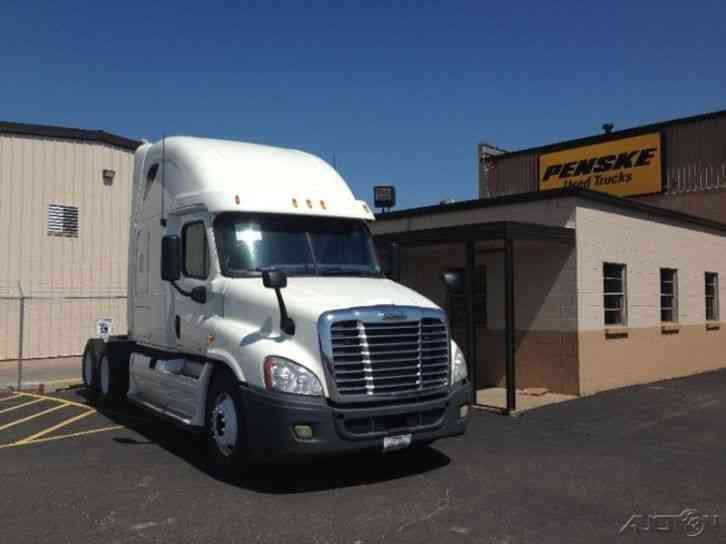 Freightliner CA12564DC - CASCADIA (2011)