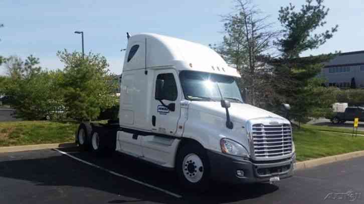 Freightliner CA12564DC - CASCADIA (2011)