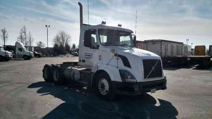 Volvo VNL64T300 (2011)