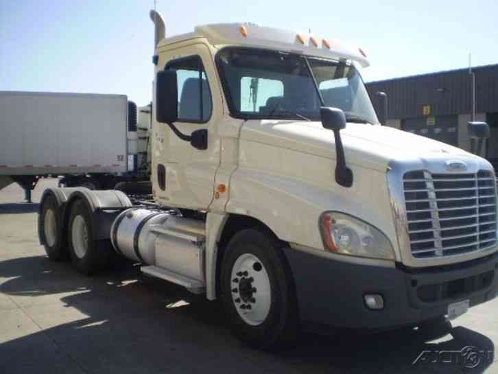 Freightliner CA12564DC - CASCADIA (2011)