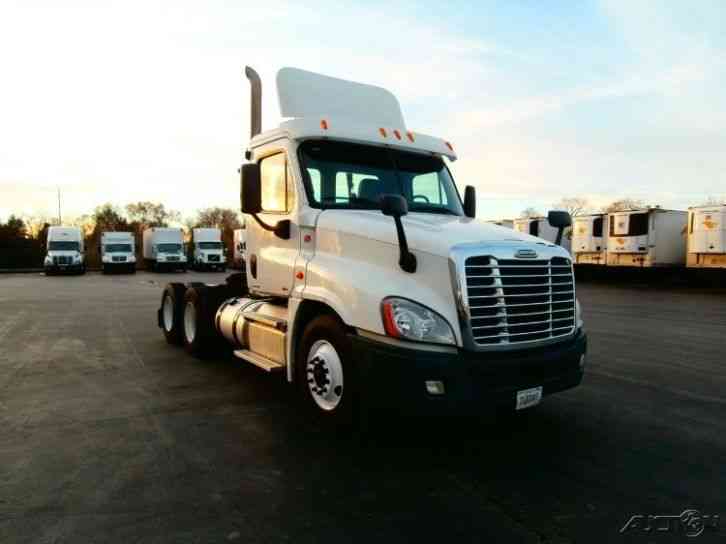 Freightliner CA12564DC - CASCADIA (2011)