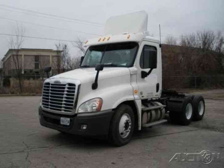 Freightliner CA12564DC - CASCADIA (2011)