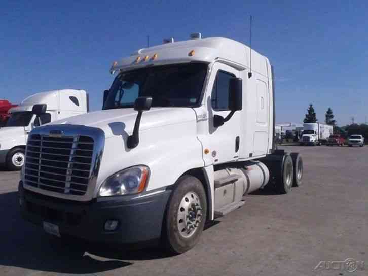 Freightliner CA12564DC - CASCADIA (2011)