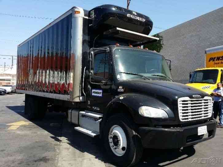 Freightliner Business class m2 106