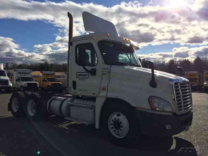 Freightliner CA12564DC - CASCADIA (2011)