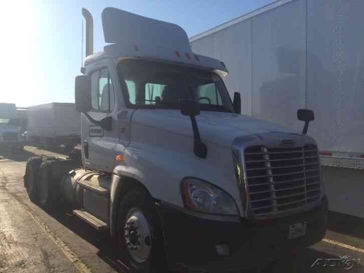 Freightliner CA12564DC - CASCADIA (2011)