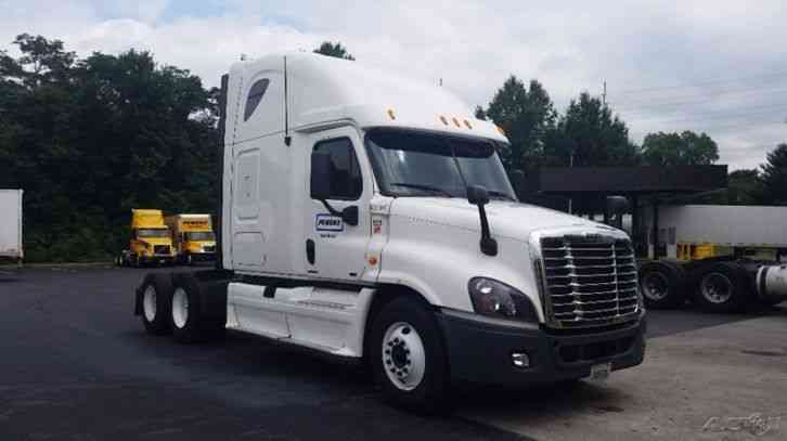 Freightliner CA12564DC - CASCADIA (2012)