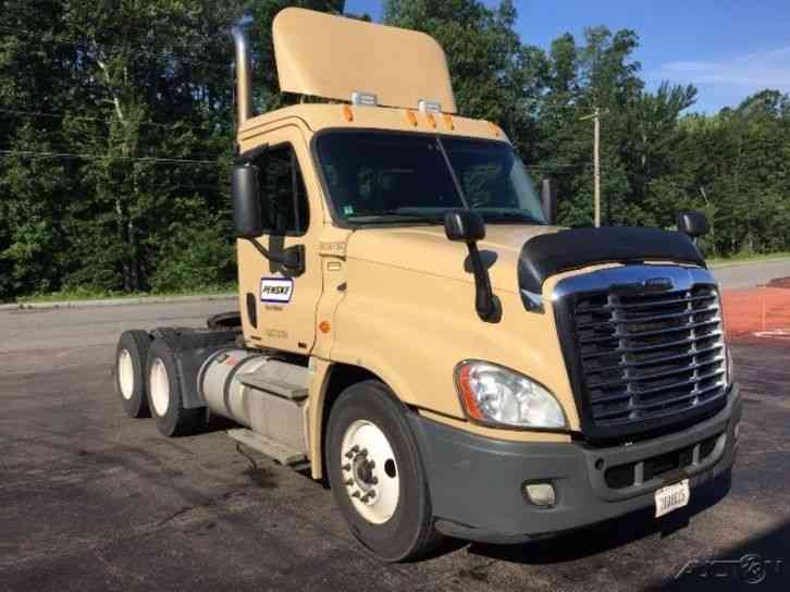 Freightliner CA12564DC - CASCADIA (2012)