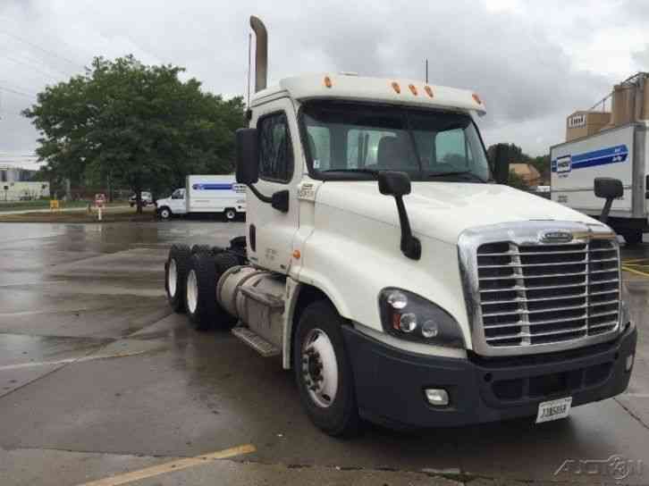 Freightliner CA12564DC - CASCADIA (2012)