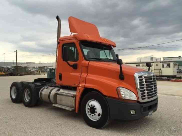 Freightliner CA12564DC - CASCADIA (2012)