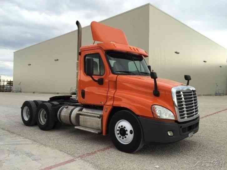 Freightliner CA12564DC - CASCADIA (2012)