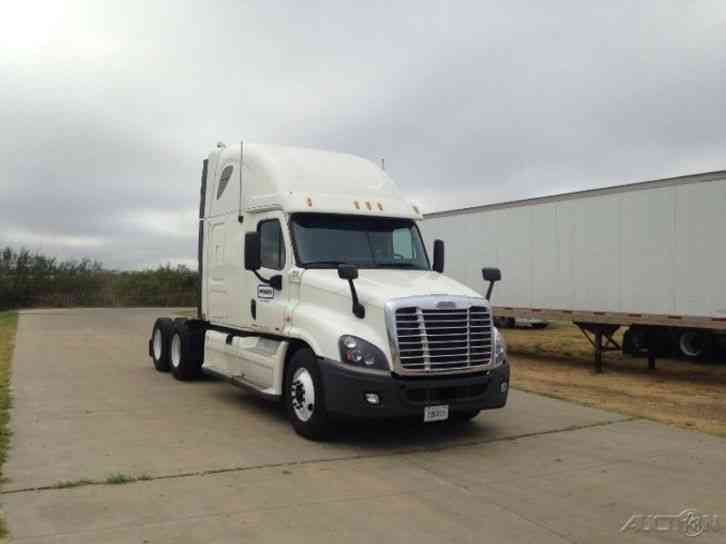 Freightliner CA12564DC - CASCADIA (2012)