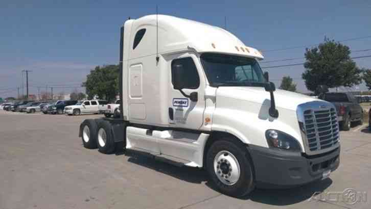 Freightliner CA12564DC - CASCADIA (2012)