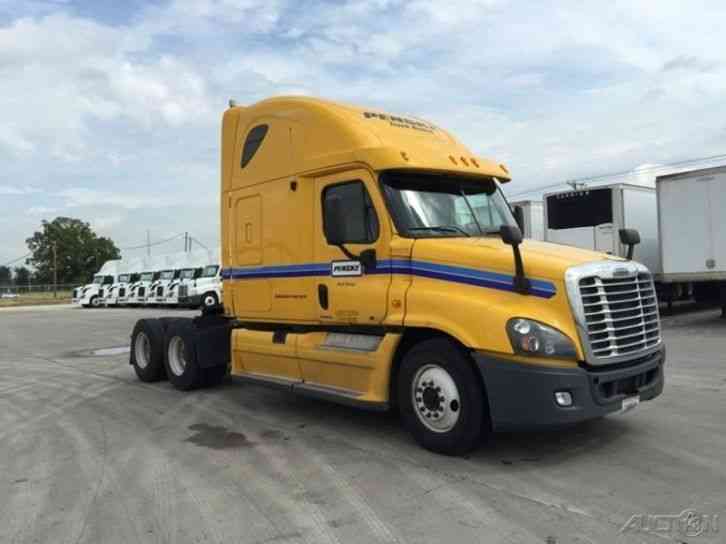 Freightliner CA12564DC - CASCADIA (2012)