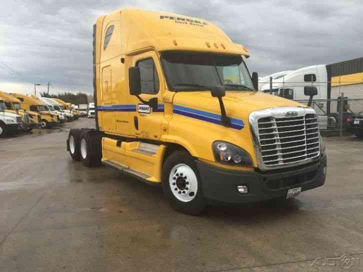 Freightliner CA12564DC - CASCADIA (2012)