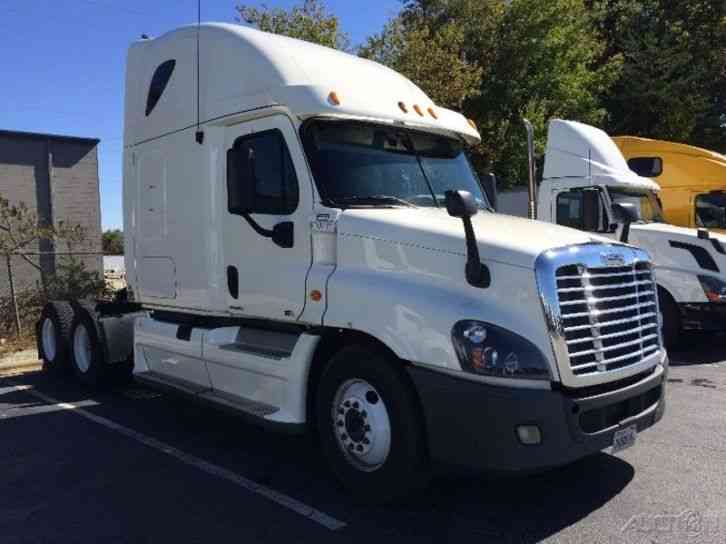 Freightliner CA12564DC - CASCADIA (2012)