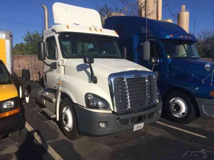 Freightliner CA12564DC - CASCADIA (2012)