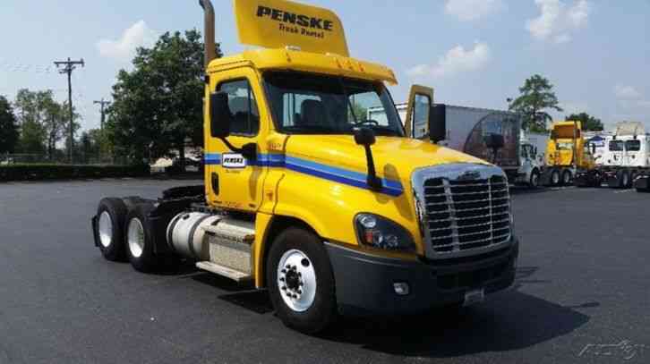 Freightliner CA12564DC - CASCADIA (2012)