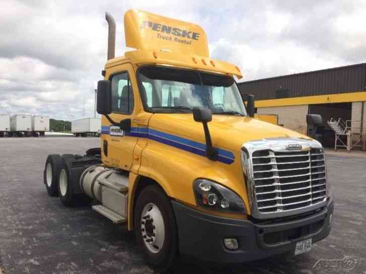 Freightliner CA12564DC - CASCADIA (2012)