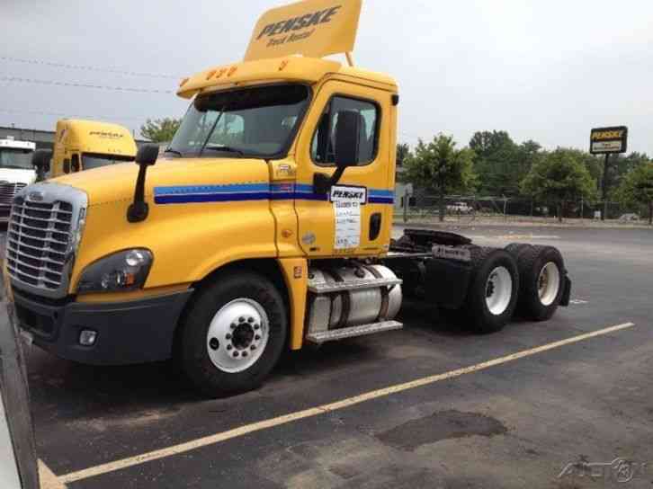 Freightliner CA12564DC - CASCADIA (2012)