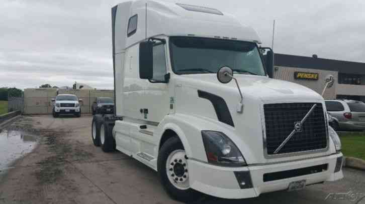 Volvo VNL64T670 (2012)