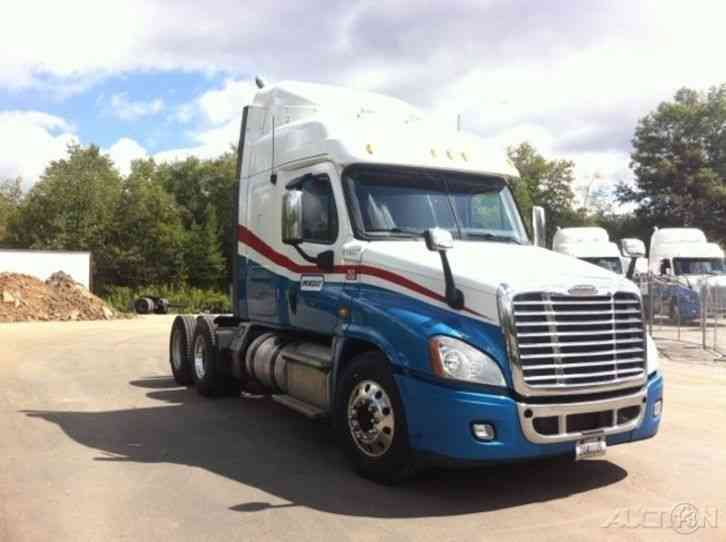 Freightliner CA12564DC - CASCADIA (2012)