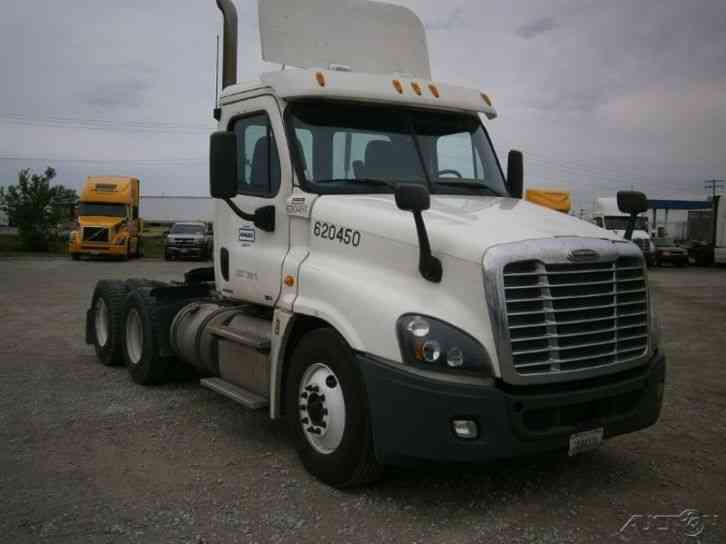 Freightliner CA12564DC - CASCADIA (2012)