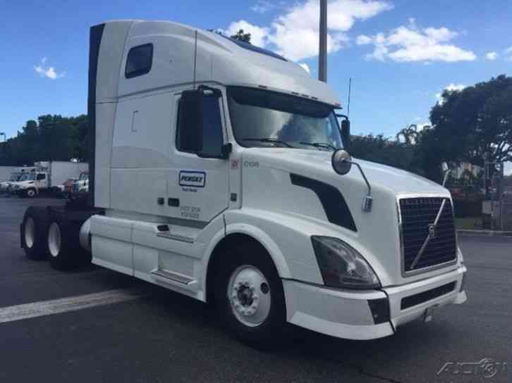 Volvo VNL64T670 (2012)