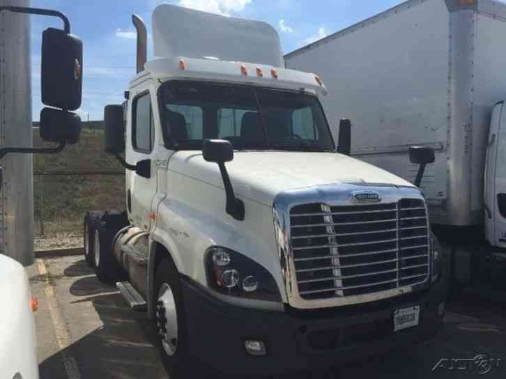 Freightliner CA12564DC - CASCADIA (2012)