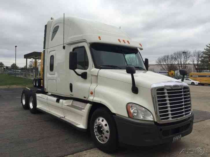 Freightliner CA12564DC - CASCADIA (2012)