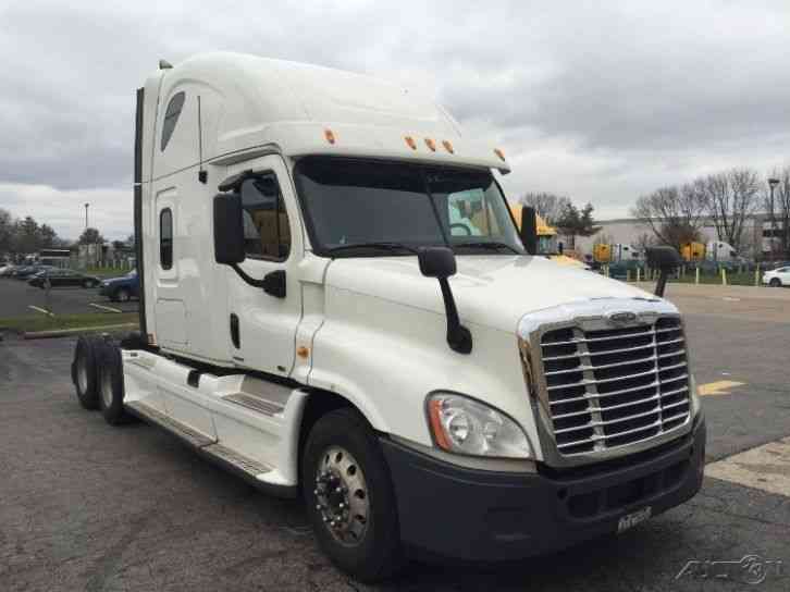 Freightliner CA12564DC - CASCADIA (2012)