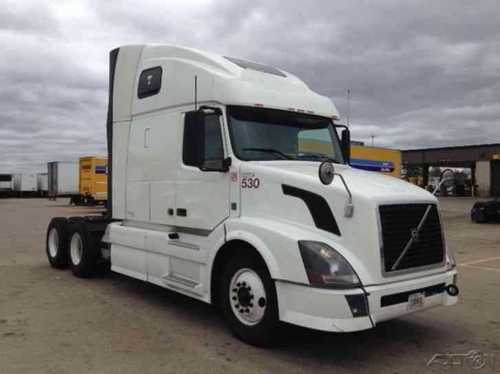 Volvo VNL64T670 (2012)