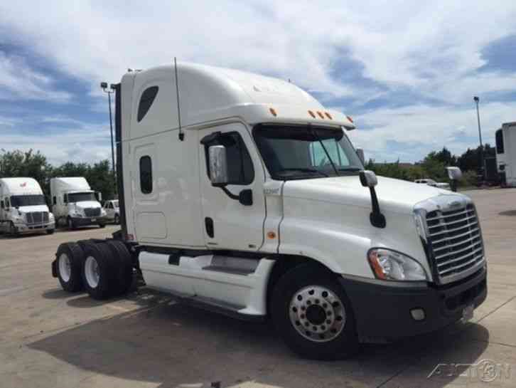 Freightliner CA12564DC - CASCADIA (2012)