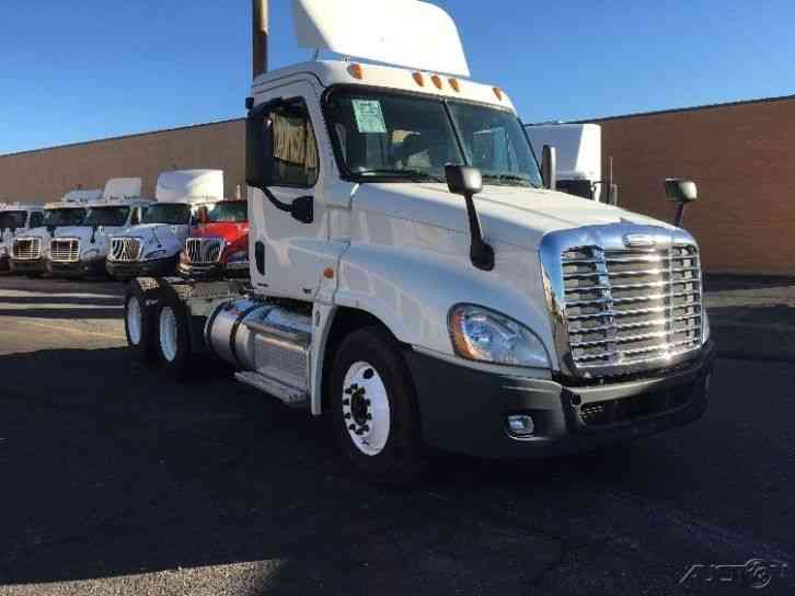 Freightliner CA12564DC - CASCADIA (2012)