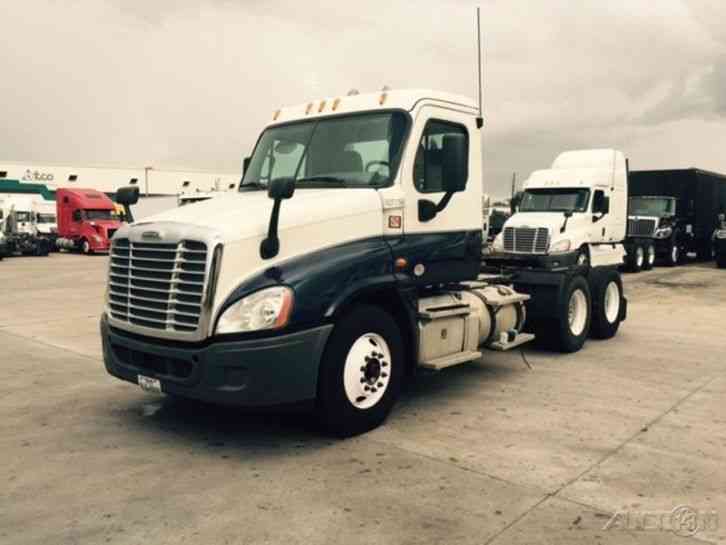 Freightliner CA12564DC - CASCADIA (2012)