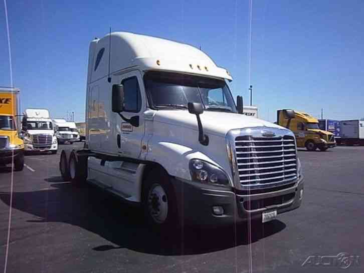 Freightliner CA12564DC - CASCADIA (2012)