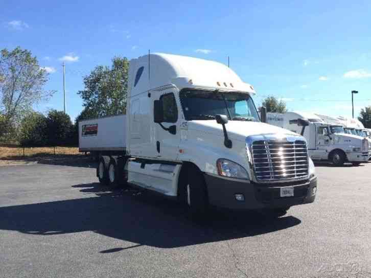 Freightliner CA12564DC - CASCADIA (2012)