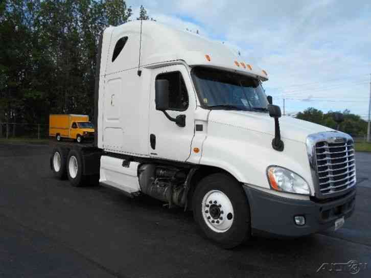 Freightliner CA12564DC - CASCADIA (2012)